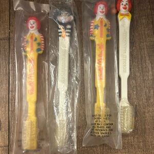 Vintage Mcdonalds 1980s Toothbrush Three Ronald McDonald Sealed READ